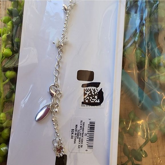 Style & Co (#2) beach themed silver tone inklet with sand dollar and starfish… - Picture 4 of 5